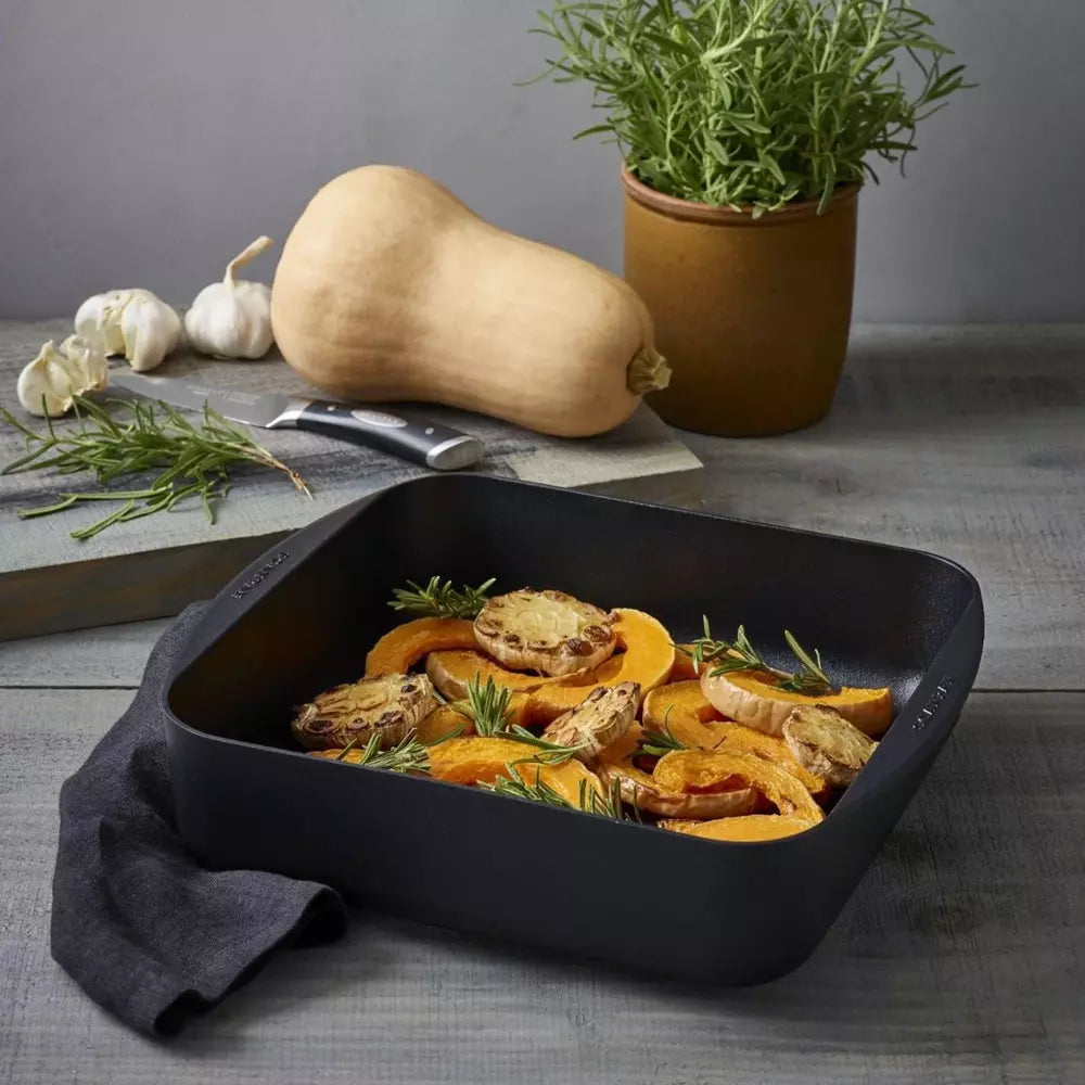 Roasting Pans and Dishes