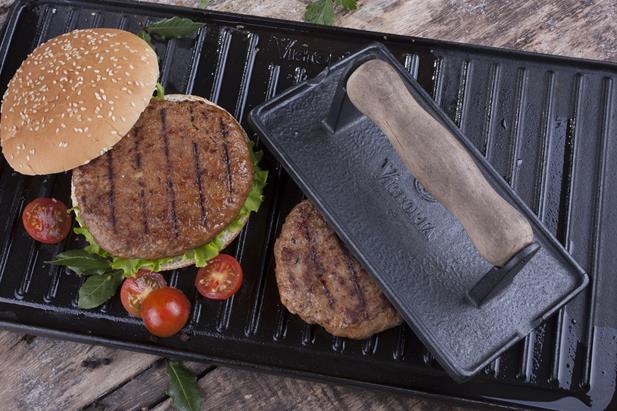 Victoria Enamelled Cast Iron Meat Press with Wooden Handle