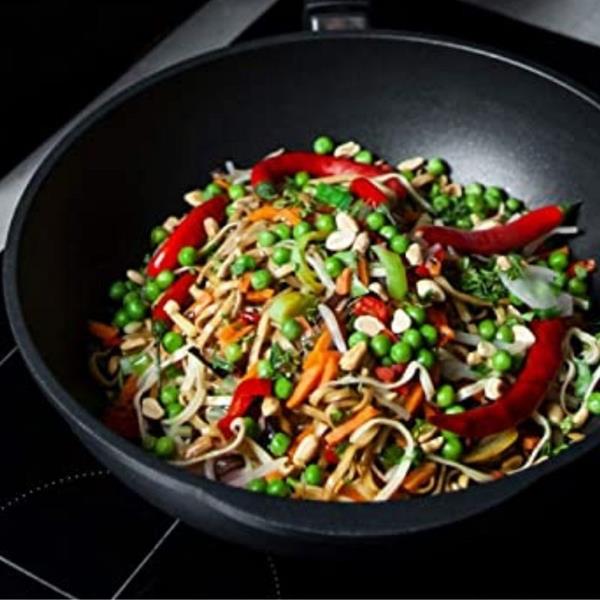 AMT Gastroguss Non-Stick Wok 36cm