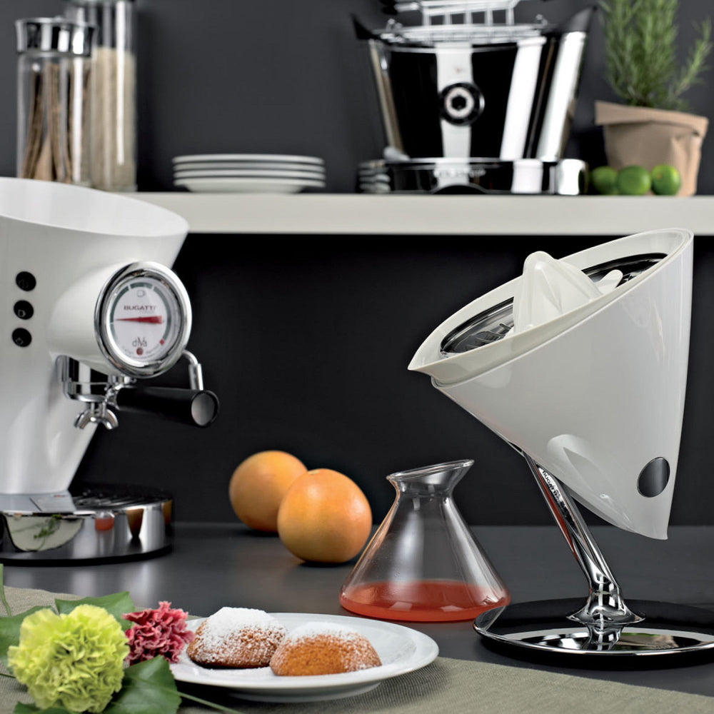 Kitchen appliances on a kitchen counter 