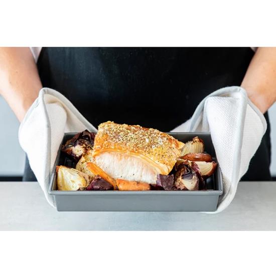 Chicago Metallic Non-Stick Baking & Roasting Pan