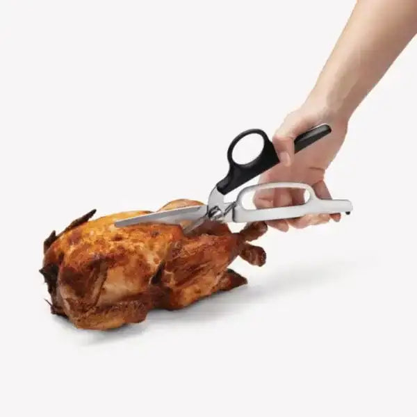 Cutting roast chicken with Dreamfarm Bishears kitchen scissors from Cookin Stores