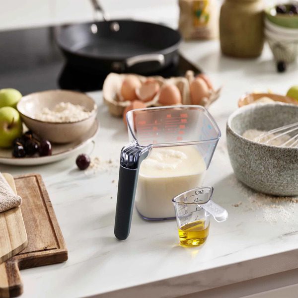 Joseph Joseph Align Easy Read Measuring Jug Set of 2