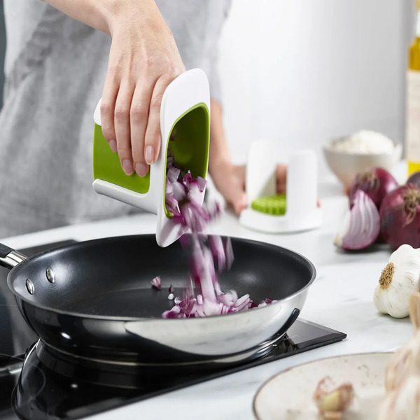 Joseph Joseph ChopCup Vegetable Chopper White