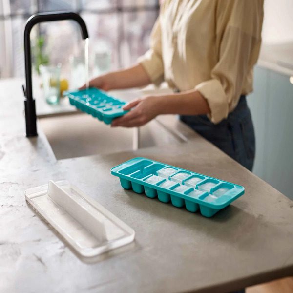 Joseph Joseph Flow Ice Cube Tray of 2