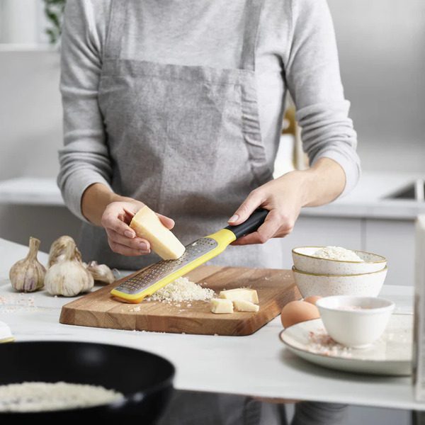 Joseph Joseph GripGrater Coarse Paddle Grater