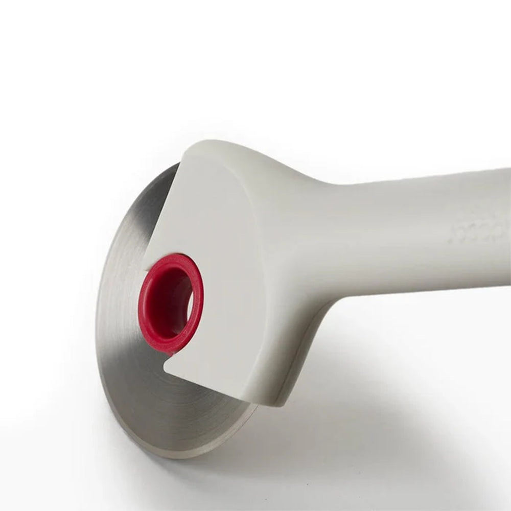 Joseph Joseph Ringo Easy Clean Pizza Cutter