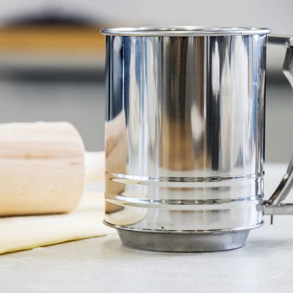 KitchenCraft Trigger Flour Sifter