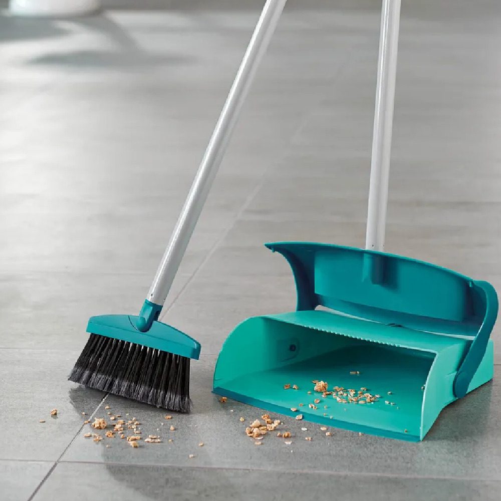 Leifheit Sweeper Set with Handle & Dust Container