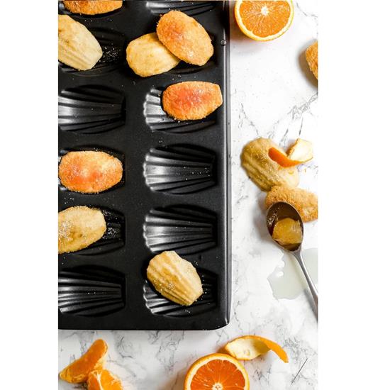 MasterClass Non-Stick 12 Hole Mini Madeleine Pan