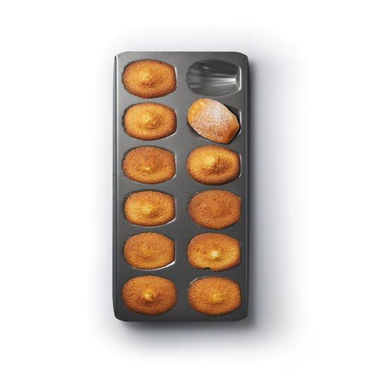 MasterClass Non-Stick 12 Hole Mini Madeleine Pan