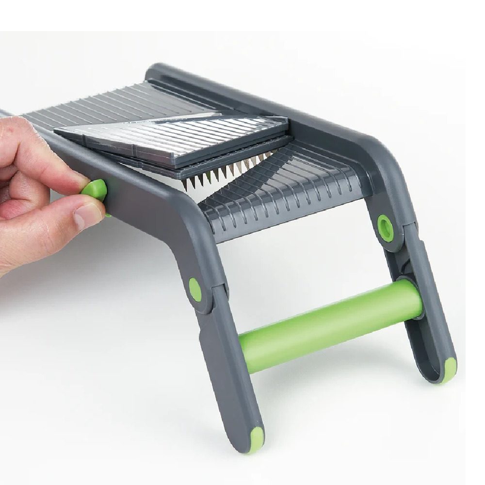 Progressive Compact Mandoline Slicer