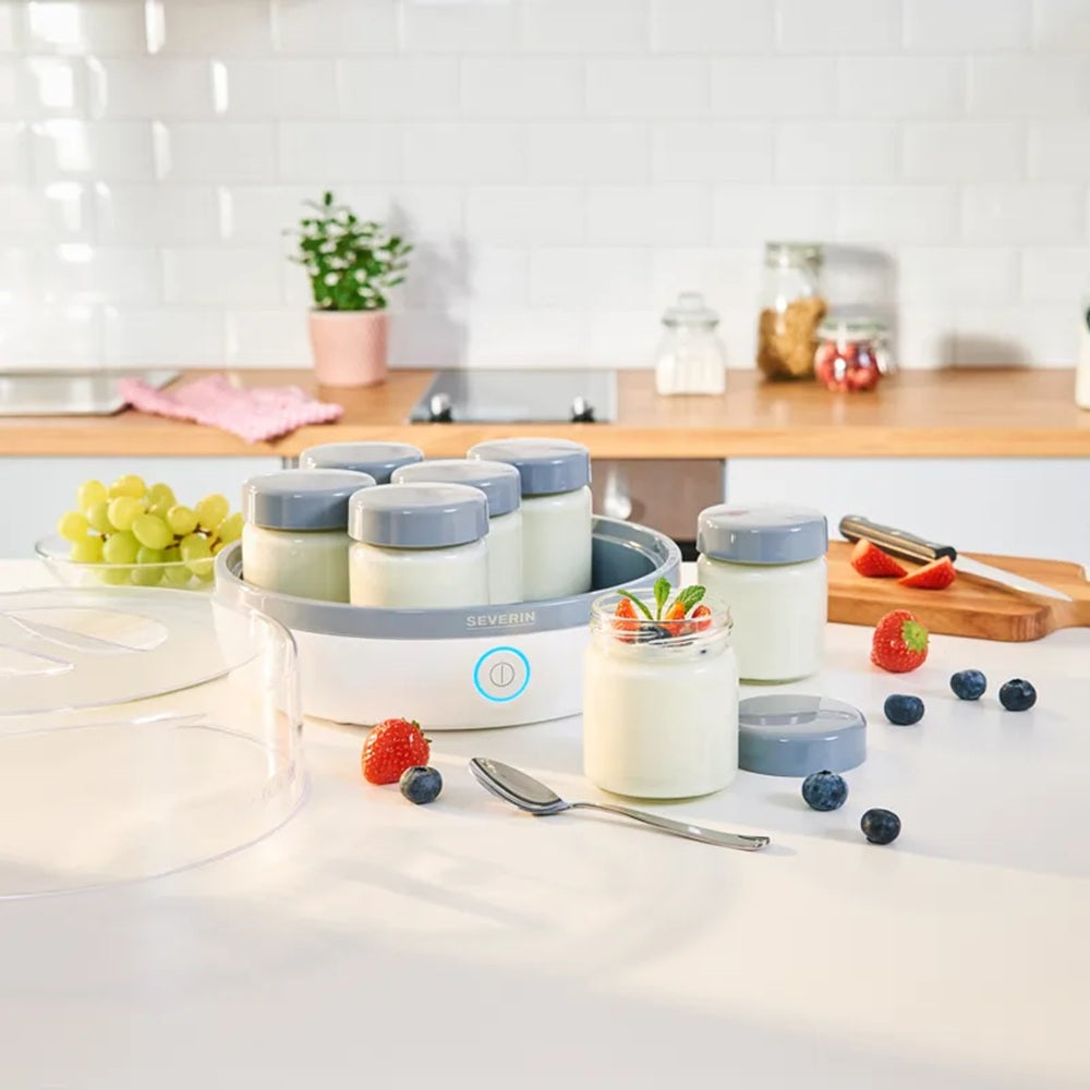Severin Yoghurt Maker & Jars.