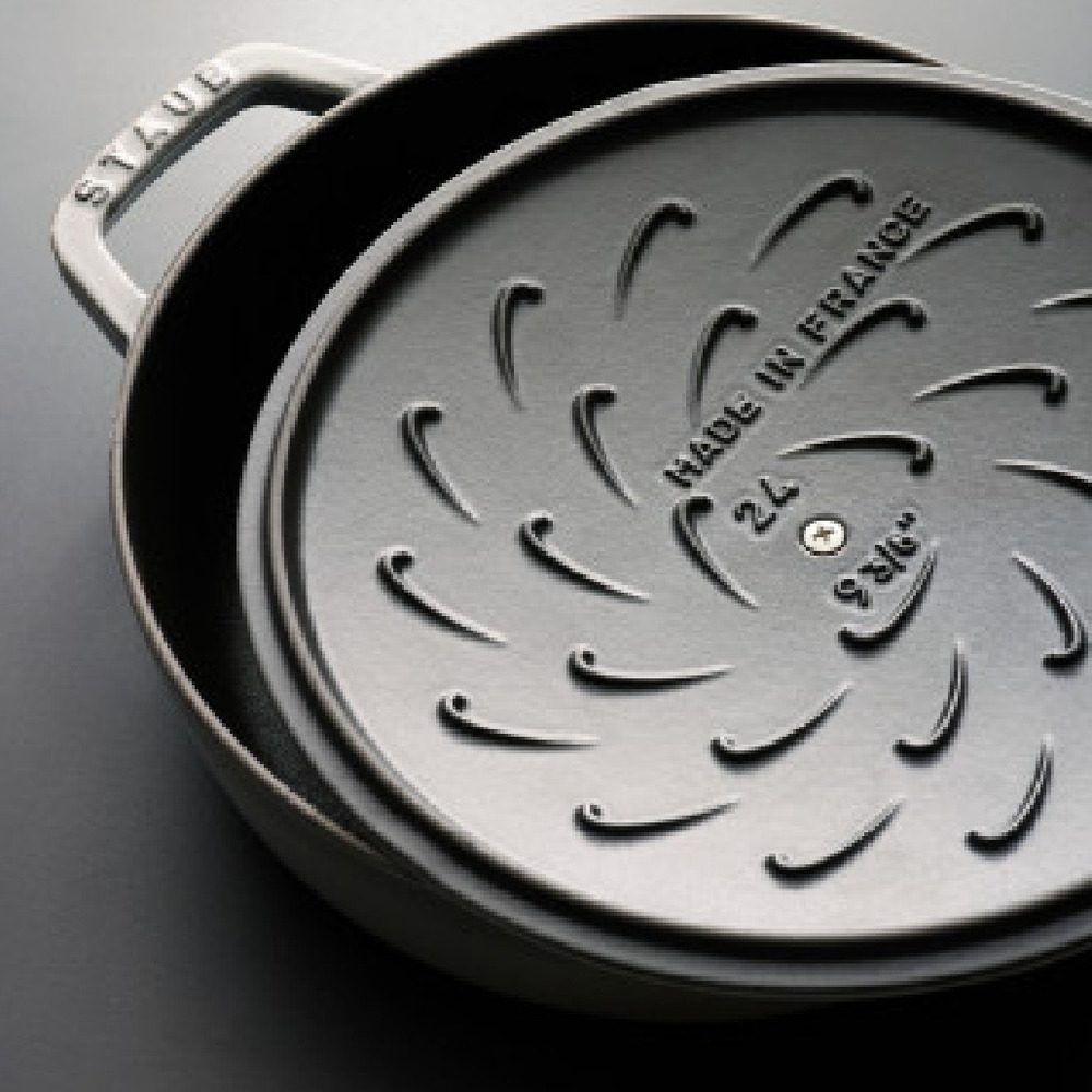 Staub Round Cast Iron Sauté Pan 3.7L