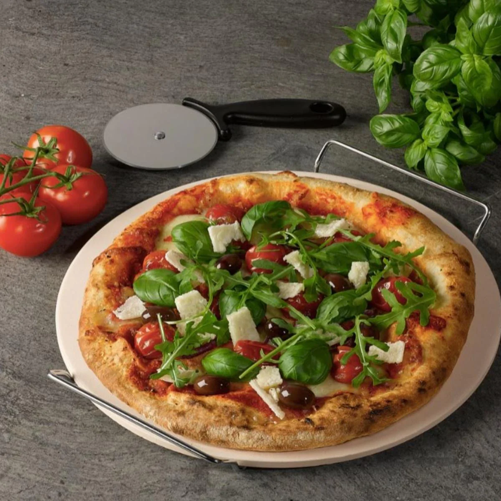World Of Flavours Italian Pizza Stone & Cutter Set 32cm
