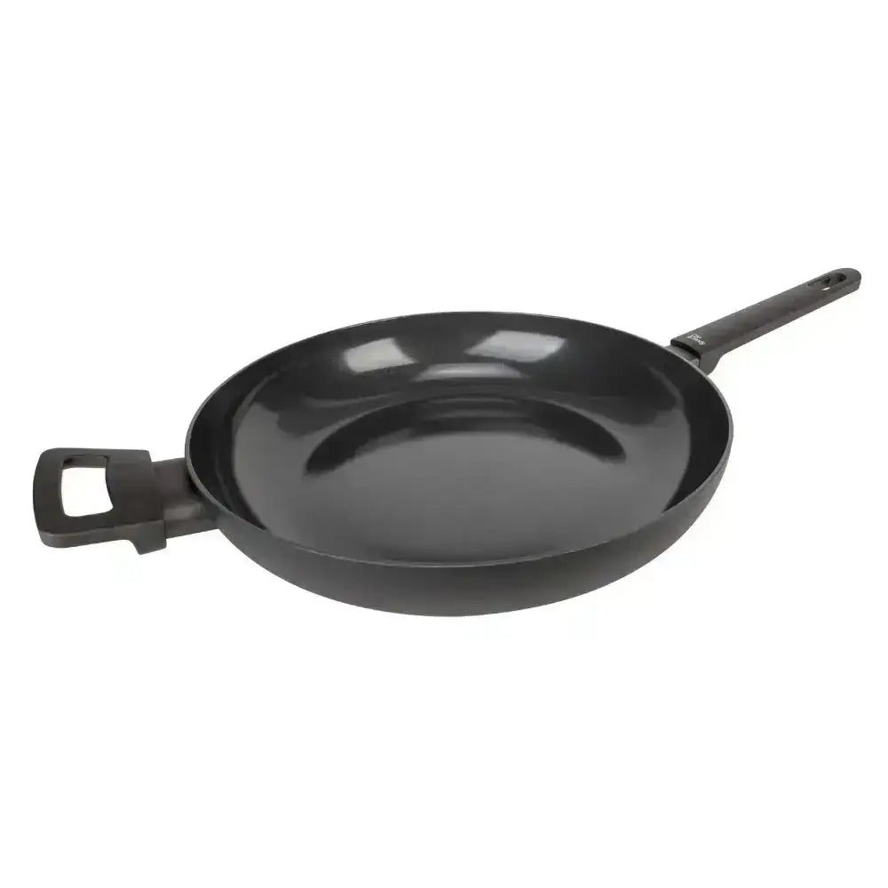 Cosy & trendy full black ceramic non-stick frying pan 32cm with sturdy handle and ergonomic side grip