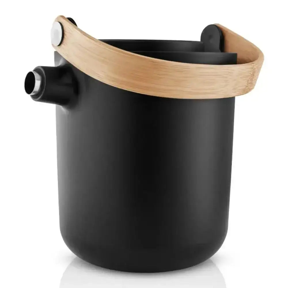 Eva Solo Nordic tea vacuum jug 1.0L black with natural wood handle, premium kitchenware at Cookin Stores
