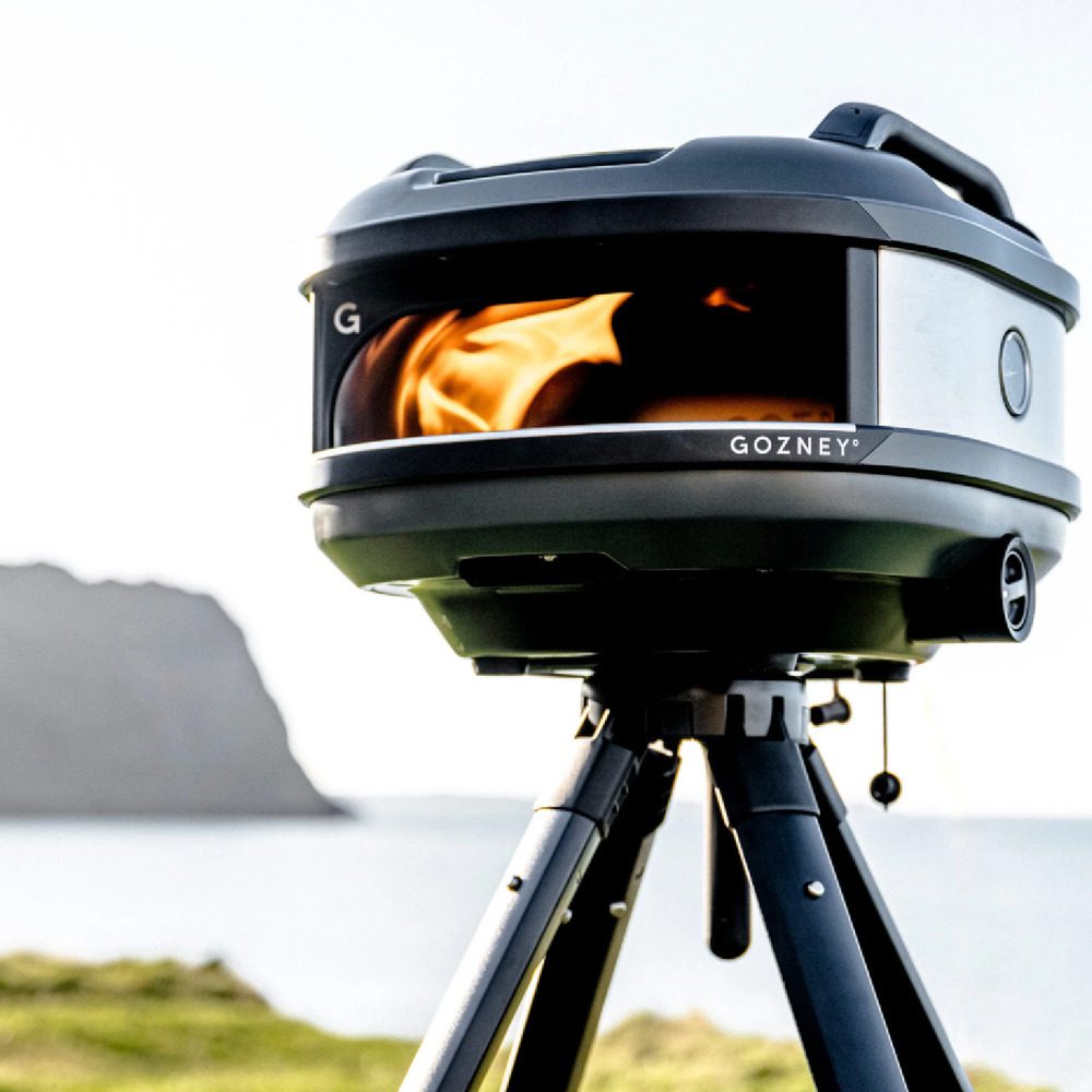 Gozney Tread Portable Outdoor Pizza Oven Black