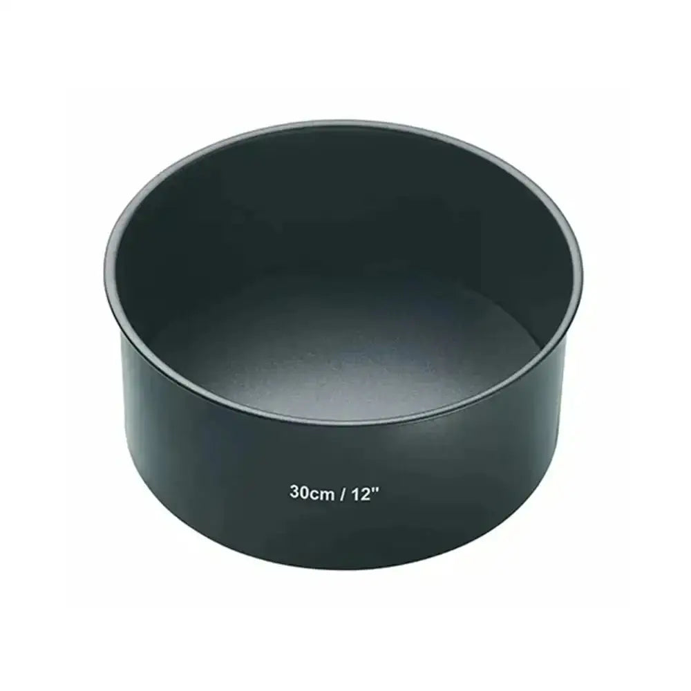 Black round cake pan with dimensions 30cm / 12" on a white background