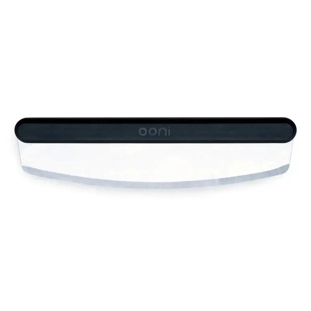 White and black pizza cutter with 'ooni' branding on a white background