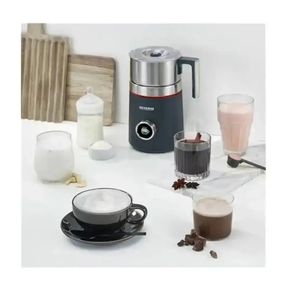 Black and silver Severin Spuma 700 Plus induction milk frother with red accent band for creamy milk foam