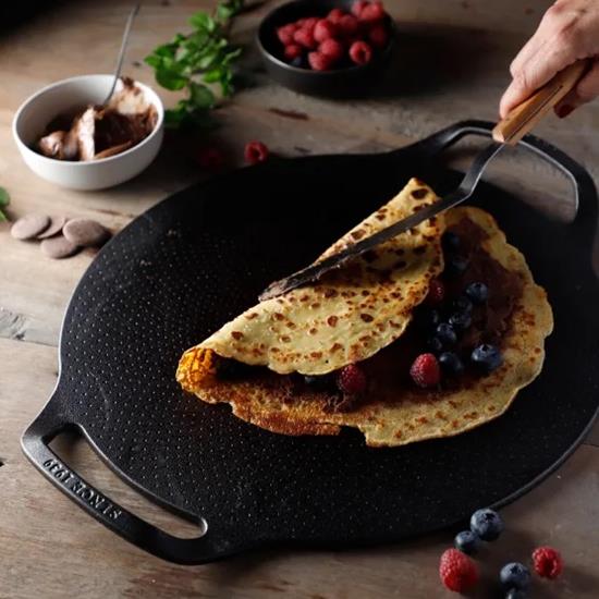 Victoria Cast Iron Pizza Pan, 15-Inch, Made in Colombia on Food52