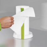 Joseph-Joseph-Easy-Tear-Kitchen-Roll-3 - Cookin