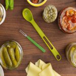 Joseph-Joseph-Scoop-&-Pick-Green-1 - Cookin