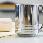 KitchenCraft Trigger Flour Sifter - Image 5