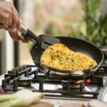 Joseph Joseph Silicone Slotted Turner - Image 2