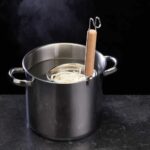 World of Flavours Traditional Noodle Strainer - Image 3