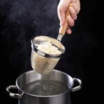 World of Flavours Traditional Noodle Strainer - Image 2