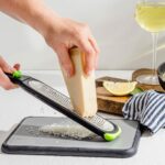 Dreamfarm-Ozest-Zester-Fine-3 - Cookin