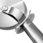 oxo-stainless-steel-pizza-cutting-wheel-4 - Cookin