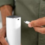 Zwilling-Rechargeable-Electric-Salt-or-Pepper-Grinder-White-2 - Cookin