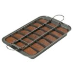 Chicago Metallic Non-Stick 3 Piece Brownie Pan Set 40cm - Image 3