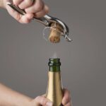 Vacu Vin Champagne Bottle Opener - Image 4